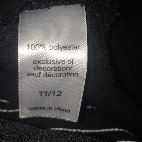 Maurice’s black Capri casual track style pants - Picture 5 of 6